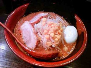 らーめんダイニング ど♪みその特みそこってりらーめんの口コミ