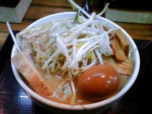 味噌麺処花道の味玉味噌ラーメン 野菜大盛(無料)の口コミ 野方駅 徒歩5分