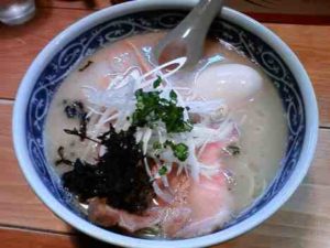 愚直のらーめん+味玉の口コミ 中板橋駅 徒歩10分