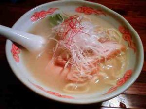 麺・酒処 ぶらりの鶏白湯ら〜めんの口コミ　日暮里駅南口 徒歩2分