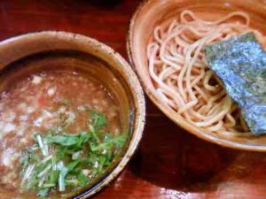 麺屋 えん寺の味玉入りつけ麺の口コミ 東高円寺駅2出口 徒歩1分
