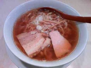 【食堂 七彩へとリニューアル】麺や 七彩の醤油らーめんの口コミ 都立家政駅 徒歩1分
