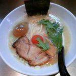 麺 やまらぁの玉しおらぁの口コミ　人形町駅A3出口 徒歩3分、水天宮駅7番出口 徒歩5分、浜町駅A2出口 徒歩5分