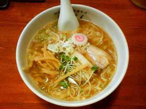 江戸前煮干中華そば きみはんの江戸前煮干中華そば(醤油)の口コミ 鶯谷駅から徒歩5分ほど