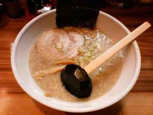 二代目秀めんのらーめんの口コミ　南越谷駅から徒歩5分