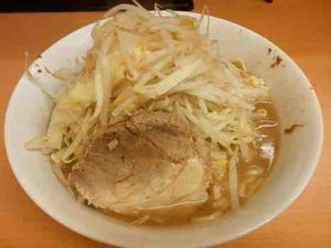 ラーメン ○菅の塩ラーメンの口コミ　亀有駅から徒歩2〜3分ほど