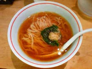 本枯中華そば 魚雷の本枯中華そばの口コミ　三田線・大江戸線、南北線・丸の内線「春日駅」から徒歩4分ほど