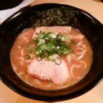 めんや 参○伍のらーめん参○伍の口コミ　東京メトロ日比谷線、都営地下鉄大江戸線「六本木駅」から徒歩4分