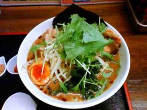 お食事処 ラーメン 丸直の醤油ラーメンの口コミ 京浜急行本線「北品川駅」から徒歩4分