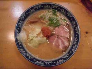 【移転・リニューアル】山形味噌らーめん 月山の山形味噌らーめんの口コミ　中央線「高尾駅」から徒歩30分以上(距離にして2km以上)