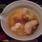 麺処 銀笹の銀笹塩ラーメンの口コミ　都営地下鉄大江戸線 JR線「築地市場駅 新橋駅」両駅から徒歩約5、6分ほど