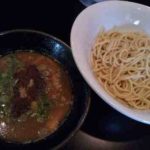 麺専門店 自家製麺 織恩のつけそばの口コミ　東京メトロ南北線「東大前駅」から徒歩2分ほど