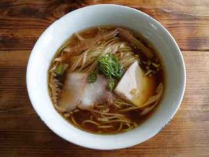 らぁ麺屋 飯田商店の醤油らぁ麺の口コミ JR東海道線「湯河原駅」から徒歩9分