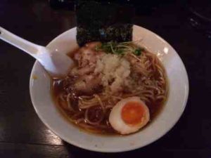 東神田らーめんの醤油らーめんの口コミ　都営新宿線「西大島駅」から徒歩3分