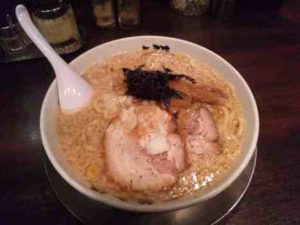 らーめん潤 蒲田店の中華そばの口コミ　JR、東急線「蒲田駅」3分