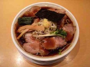 我武者羅の長岡醤油らぁ麺の口コミ　京王新線「幡ヶ谷駅」から徒歩1分