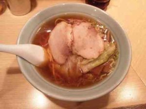 らーめん 田丸のラーメンの口コミ　JR山手線・東急目黒線「目黒駅」から徒歩5分