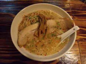 らーめん 煙のしろいぶしの口コミ JR青梅線「福生駅」から徒歩2分