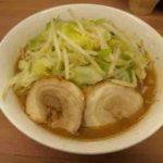 魔人豚のラーメンの口コミ 東武東上線「鶴ヶ島駅」から徒歩30秒ほど