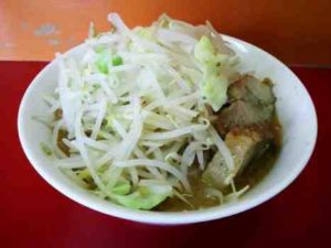 モッコリ豚のラーメンの口コミ　東武東上線 志木駅 JR武蔵野線 北朝霞駅 両駅から10分