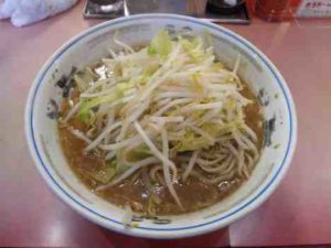 麺屋 桐龍の小ラーメンの口コミ JR武蔵野線「東川口駅」より徒歩20分前後