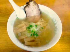 めんじゃらけの 塩らーめんの口コミ　JR宇都宮線「白岡駅」西口 JR高崎線「北本駅」東口 菖蒲モラージュから２km弱