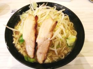 麺バカ息子の豚醤油ラーメンの口コミ京急蒲田駅西口2分