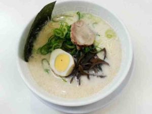 博多天神 渋谷南口店のラーメンの口コミ　渋谷駅徒歩2分